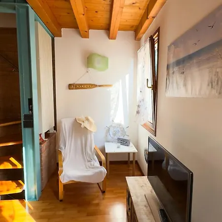 Di Sole E Dazzurro By Ca-sa Check * Chioggia