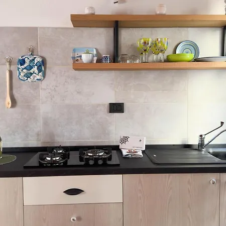 Apartment Di Sole E Dazzurro By Ca-sa Check