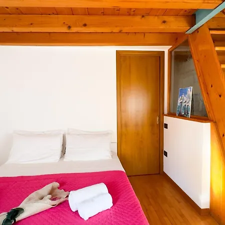 Di Sole E Dazzurro By Ca-sa Check Chioggia