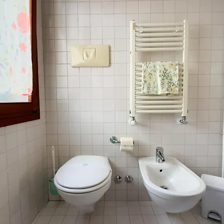 公寓 Di Sole E Dazzurro By Ca-sa Check 基奥贾